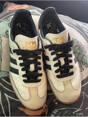 Adidas Men’s Samba Classic Leather Sneakers -  Cream with Black Stripes